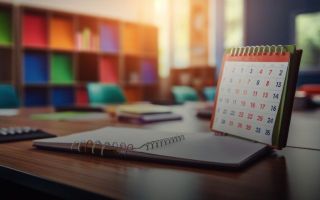 Como as programa��es do calend�rio anual do Fractal preparam para o ENEM: Curso ENEM e Maratona ENEM