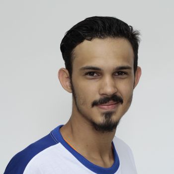 Aprovad@ Adrick Fayad