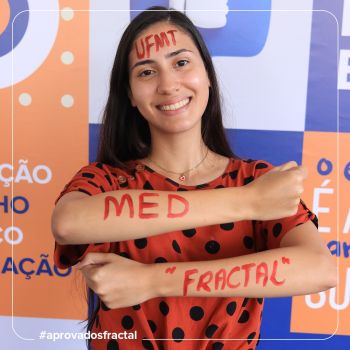 Aprovad@ L�via de Brito